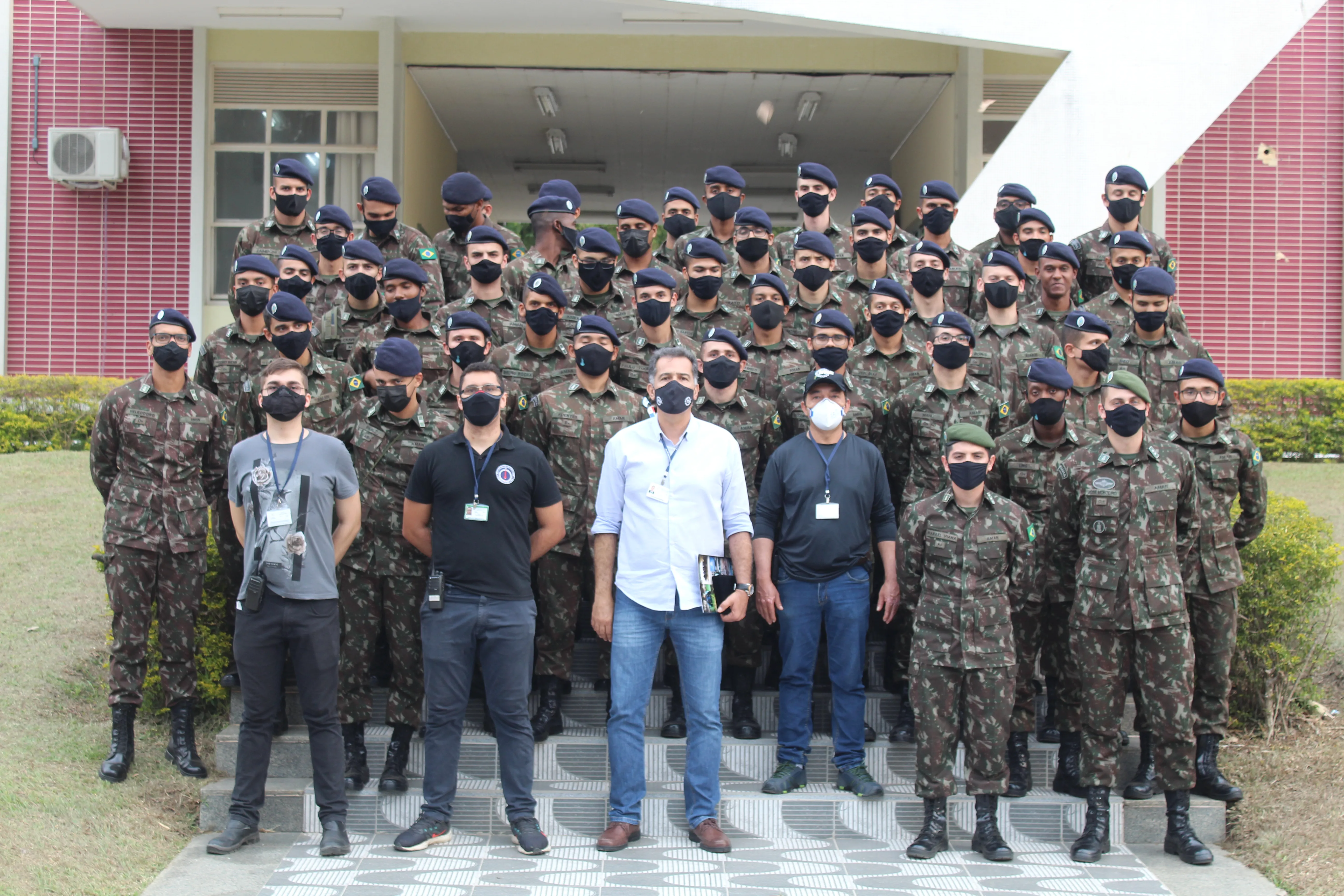 FPV coopera com a instrução dos Cadetes das Agulhas Negras